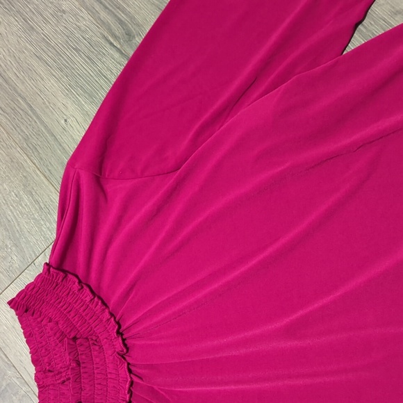 Susan Graver smock neck fuschia blouse - Picture 4 of 8